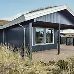 Three-bedroom In * Blavand