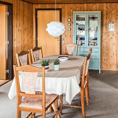 Three-bedroom In Blåvand