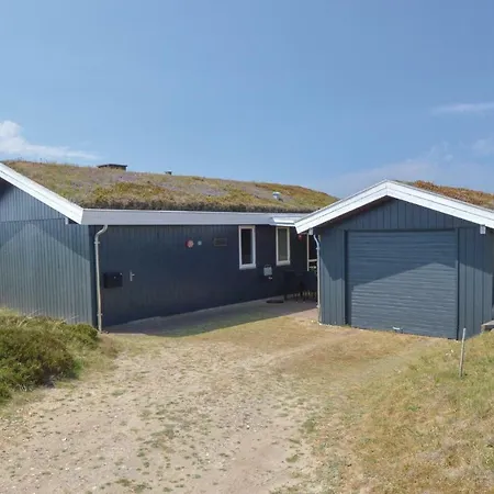 Nyaraló Three-bedroom In