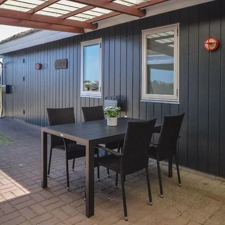 Three-bedroom In Ferienhaus *