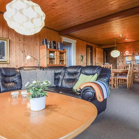 Three-bedroom In Blåvand