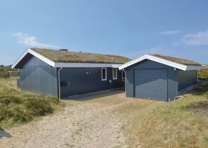 Semesterbostad Three-bedroom In