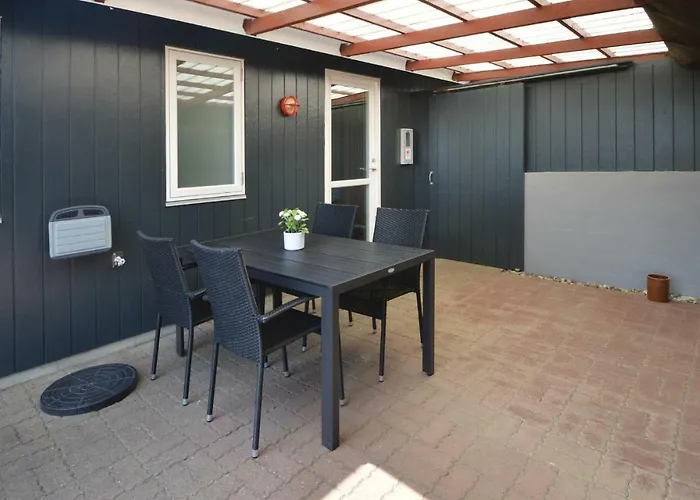Semesterbostad Three-bedroom In Blåvand